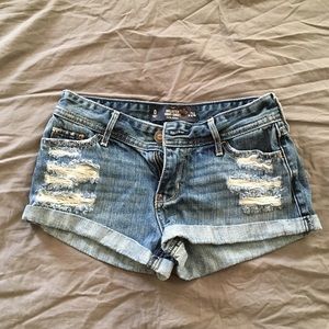Hollister low rise shorts